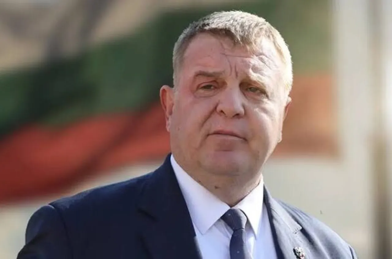 Върнете наборната военна служба