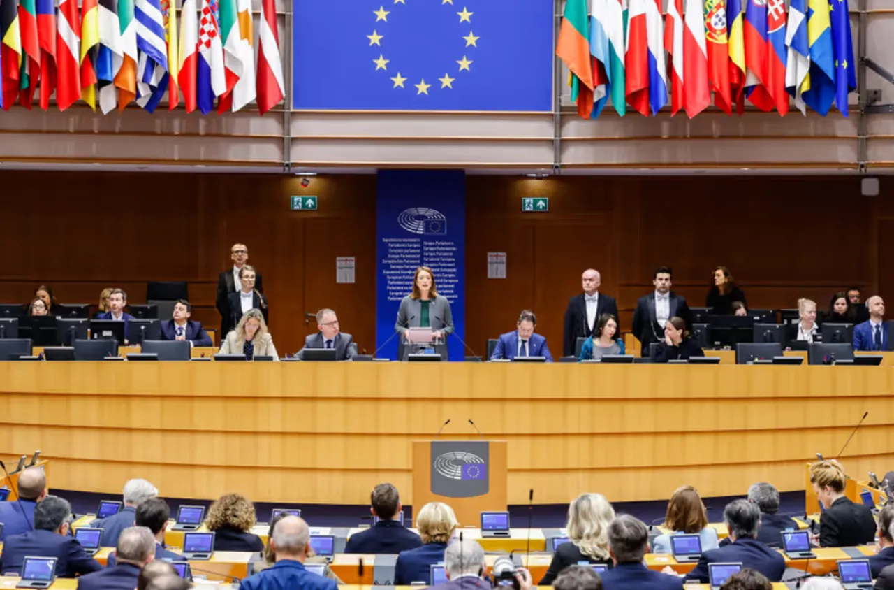 Европейският парламент днес беше употребен като предизборен митинг срещу Орбан